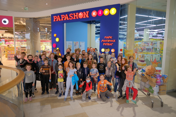 ТРЦ Retroville организовал настоящий праздник для детей 1 июня